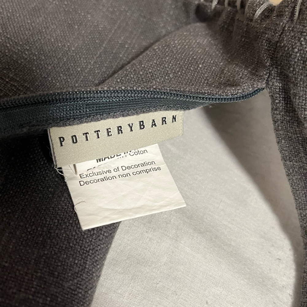 Pottery barn pillow case 22x22 - Picture 7 of 7